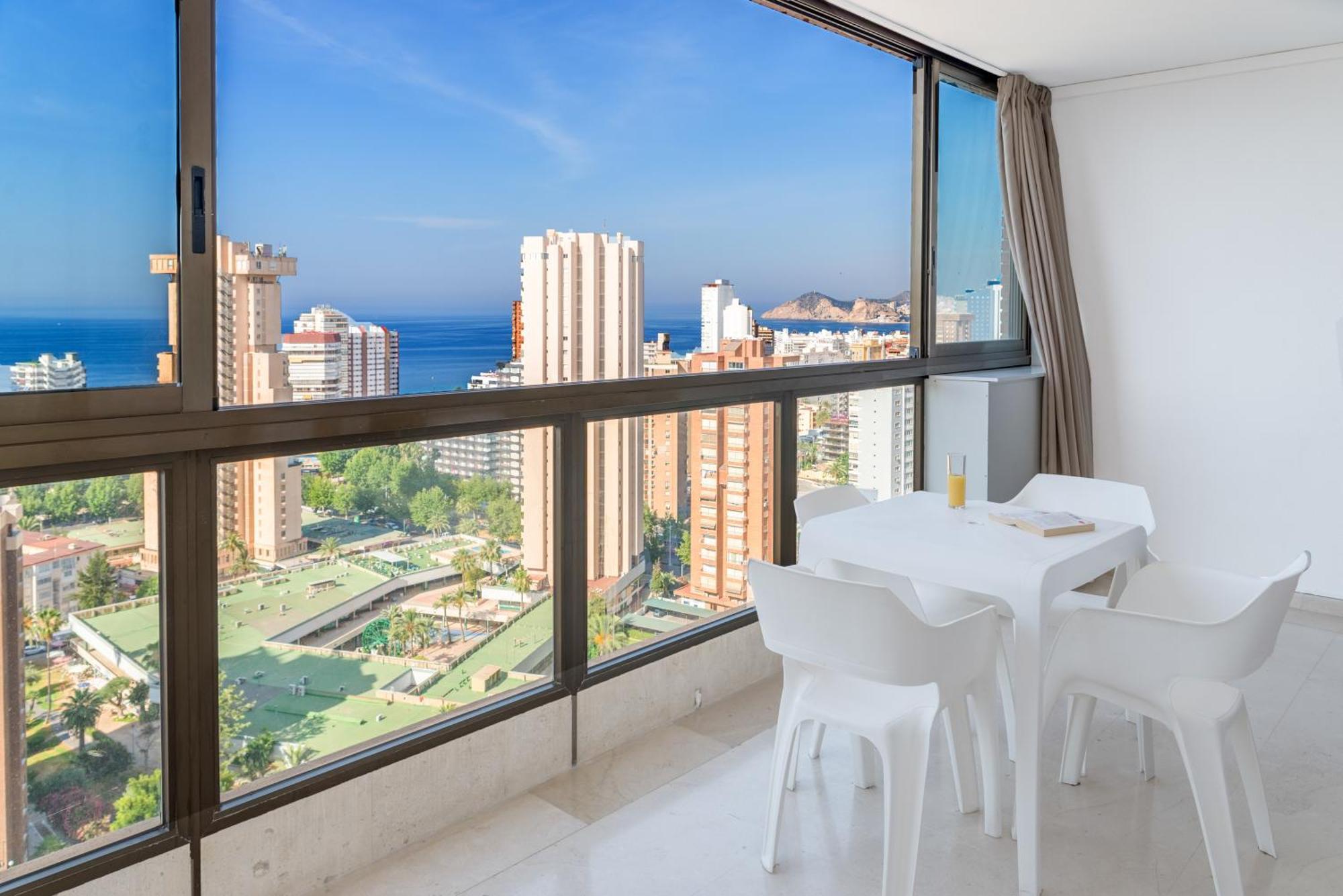 Gemelos 2 Benidorm Exteriör bild